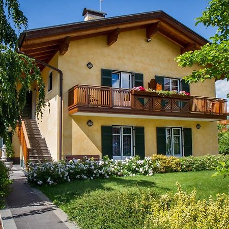 Agritur Val D'Adige Bed & Breakfast Trento Bagian luar foto