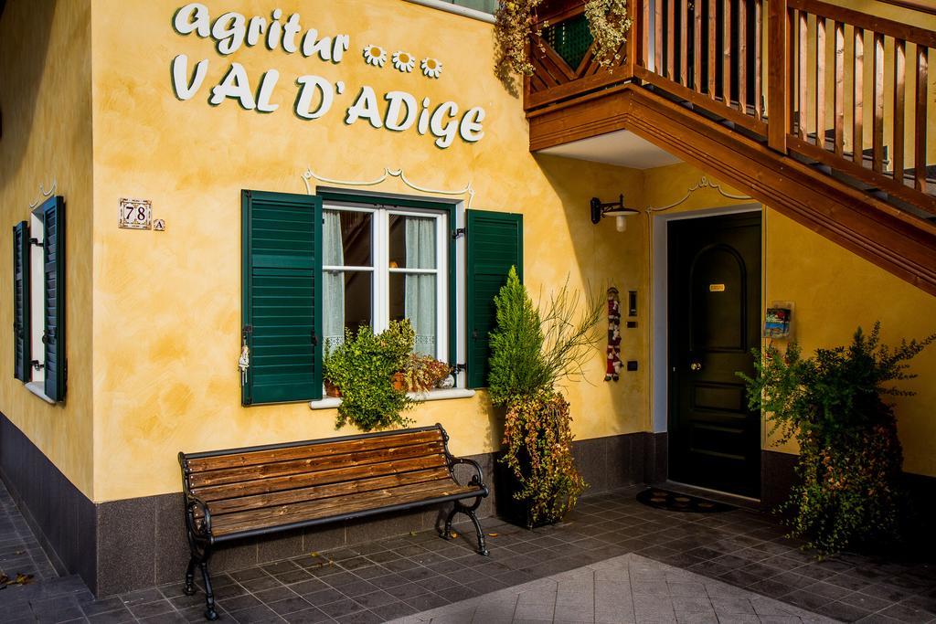 Agritur Val D'Adige Bed & Breakfast Trento Bagian luar foto