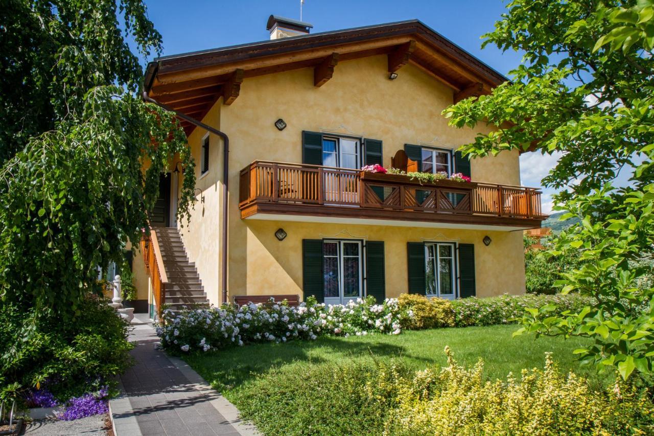 Agritur Val D'Adige Bed & Breakfast Trento Bagian luar foto